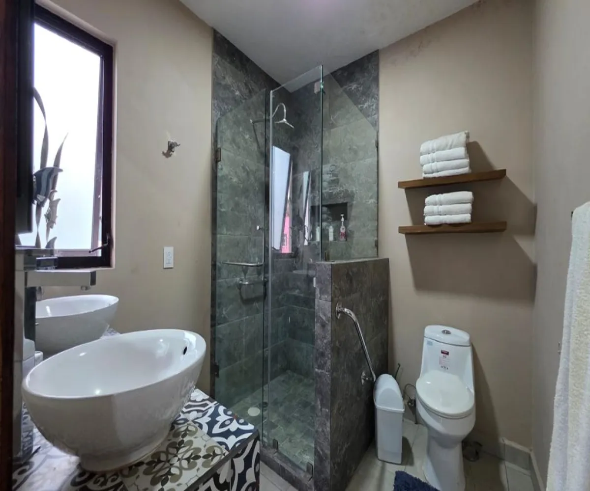 Casa En Venta,EL BAJIO,Privada La Cristina 9 9, Jocotepec, Jalisco 45822, 3 Habitaciones,2 Baños,Privada La Cristina,1,pGrj8Ai