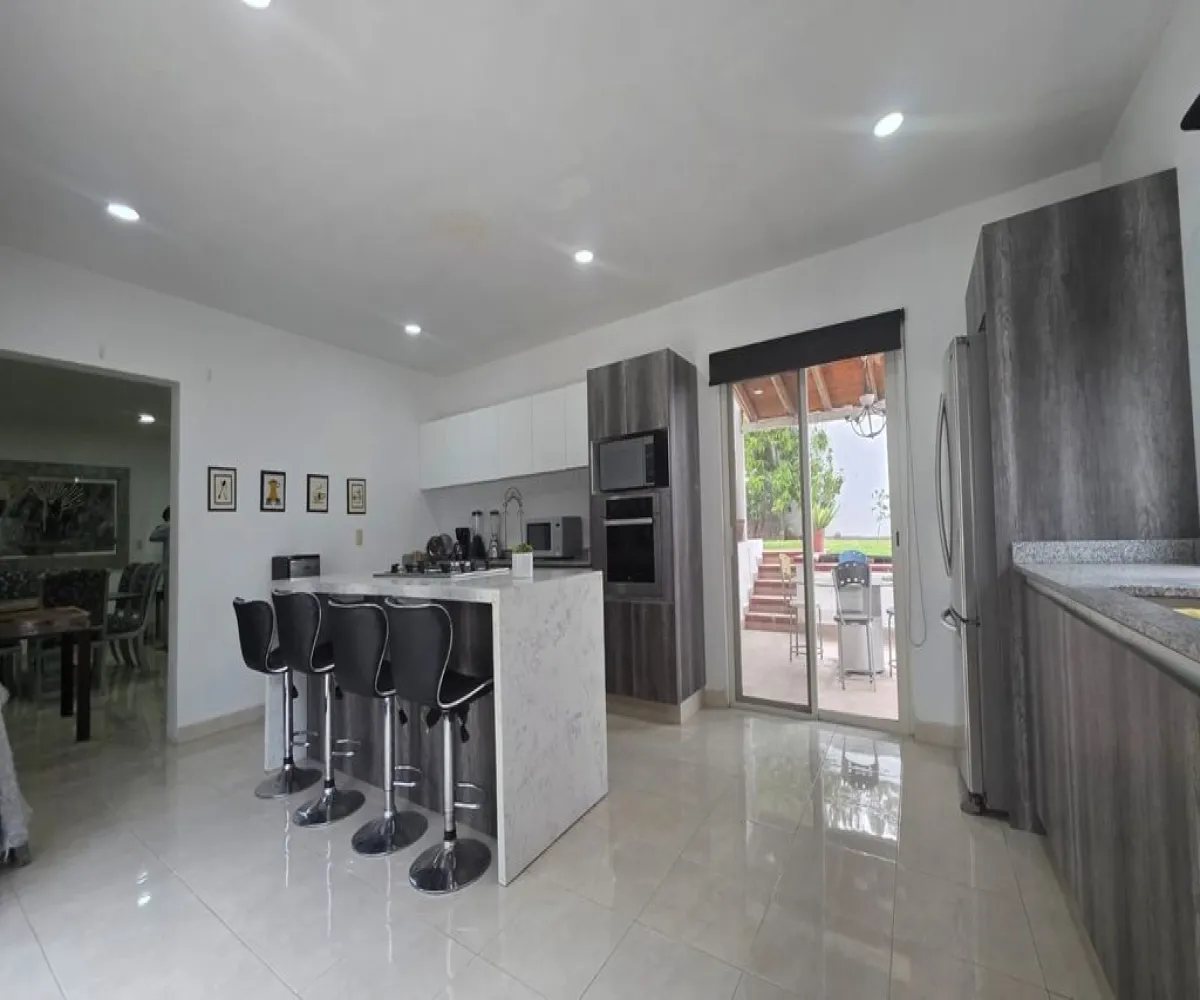 Casa En Venta,EL BAJIO,Privada La Cristina 9 9, Jocotepec, Jalisco 45822, 3 Habitaciones,2 Baños,Privada La Cristina,1,pGrj8Ai