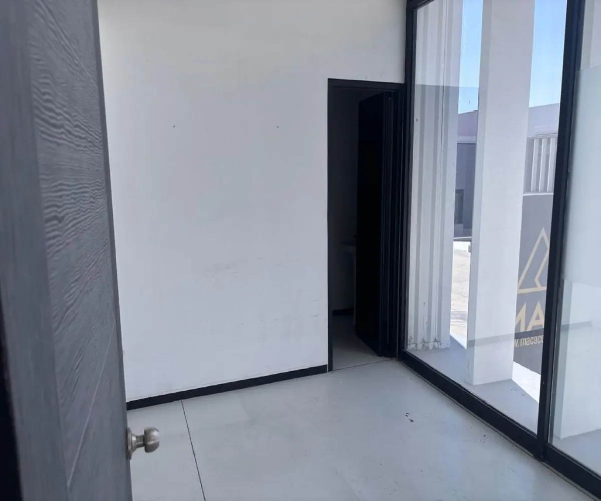 Bodega En Renta,Carretera a San Isidro Mazatepec 4978, Tlajomulco de Zúñiga, Jalisco 45640,5 Baños,Carretera a San Isidro Mazatepec,1,p6Tg0ow