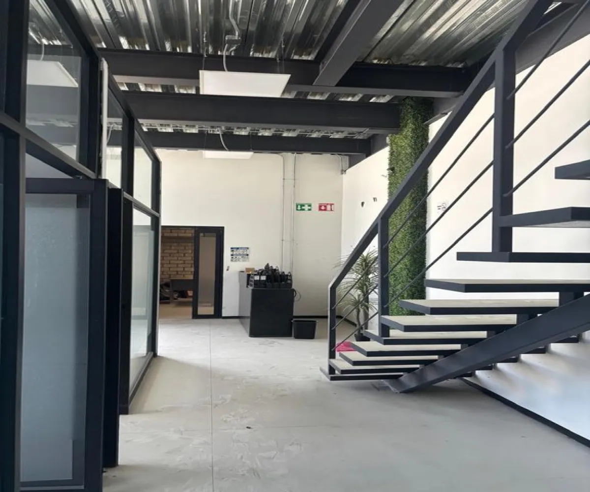 Bodega En Renta,Carretera a San Isidro Mazatepec 4978, Tlajomulco de Zúñiga, Jalisco 45640,5 Baños,Carretera a San Isidro Mazatepec,1,p6Tg0ow