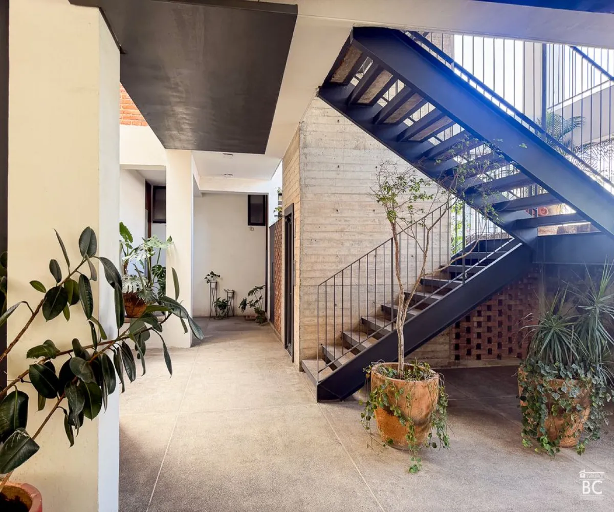 Departamento En Venta,Americana,Calle Pedro Moreno 1140, Guadalajara, Jalisco 44160, 1 Cuarto,1 Baño,Calle Pedro Moreno,1,pbJH9yI