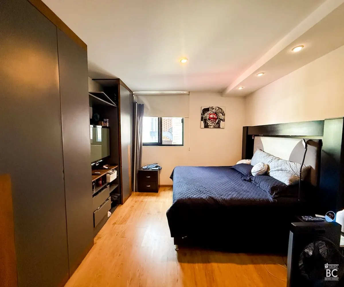 Departamento En Venta,Americana,Calle Pedro Moreno 1140, Guadalajara, Jalisco 44160, 1 Cuarto,1 Baño,Calle Pedro Moreno,1,pbJH9yI