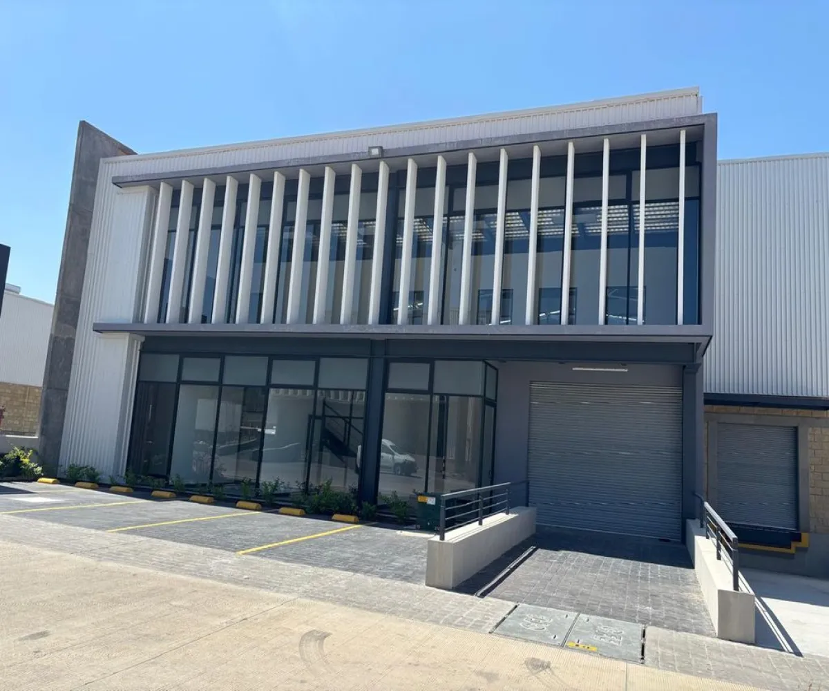 Bodega En Renta,Carretera a San Isidro Mazatepec 4978, Tlajomulco de Zúñiga, Jalisco 45640,5 Baños,Carretera a San Isidro Mazatepec,1,ppc1Iot