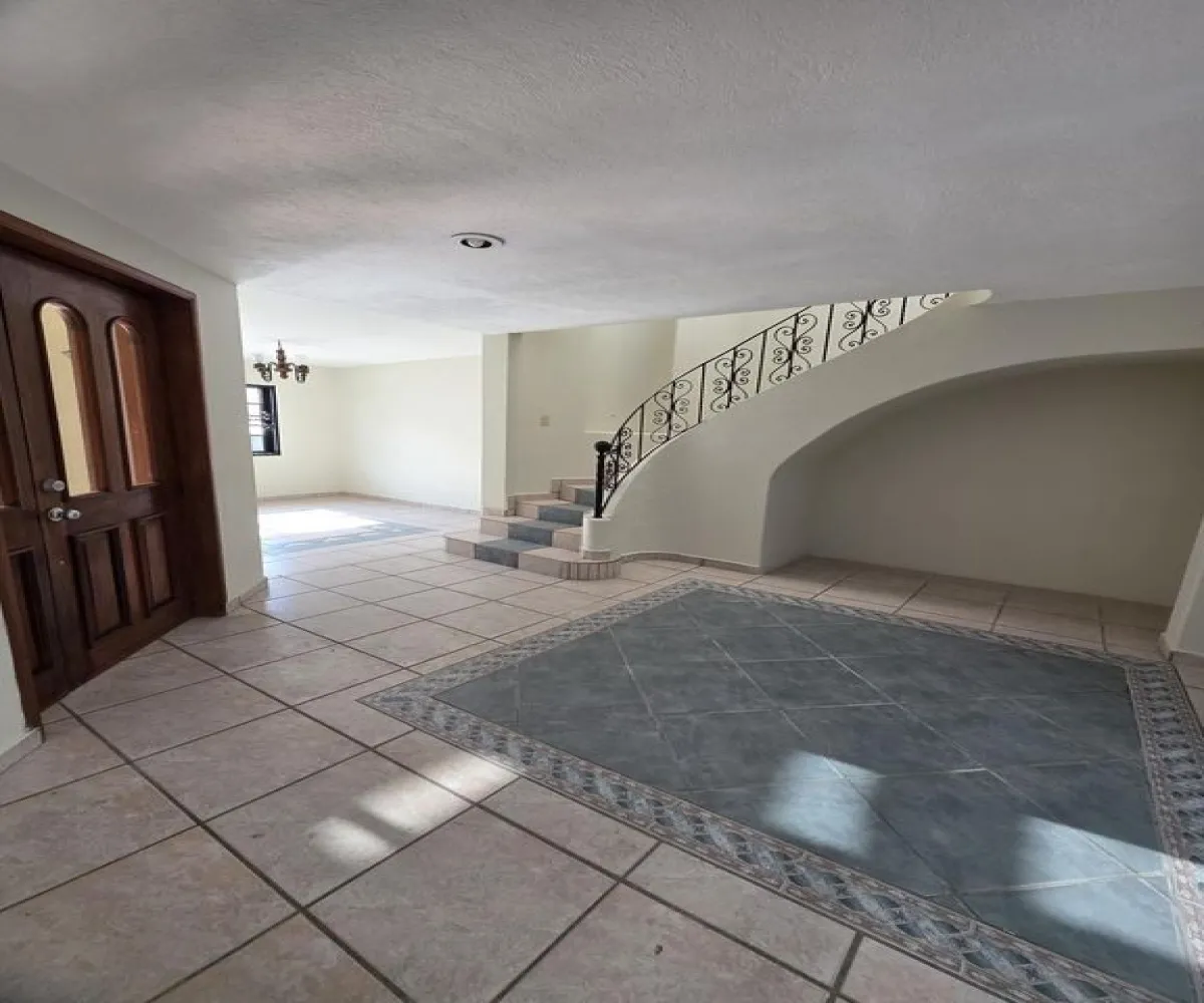 Casa En Renta,La Guadalupana,Juan Gómez de Parada S/N, Guadalajara, Jalisco 44220, 4 Habitaciones,3 Baños,Juan Gómez de Parada,2,pGrpLZK