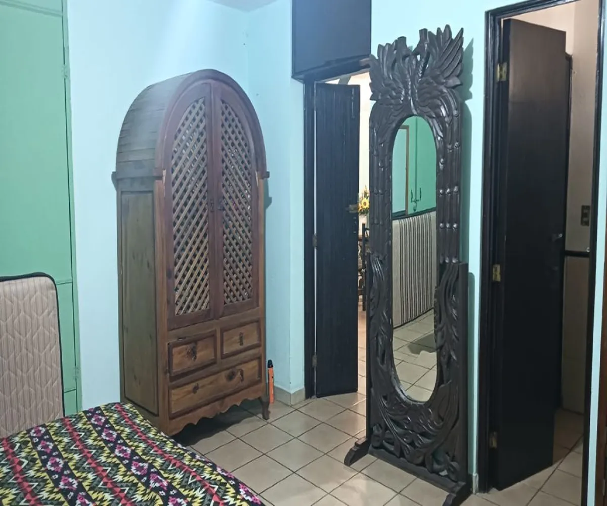 Casa En Venta,Morelos,Avenida Gobernador Luis G. Curiel 1820, Guadalajara, Jalisco 44910, 8 Habitaciones,8 Baños,Avenida Gobernador Luis G. Curiel,2,ptEbLPi