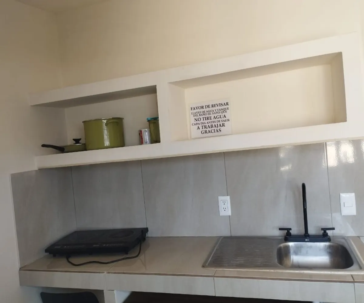 Casa En Venta,Morelos,Avenida Gobernador Luis G. Curiel 1820, Guadalajara, Jalisco 44910, 8 Habitaciones,8 Baños,Avenida Gobernador Luis G. Curiel,2,ptEbLPi