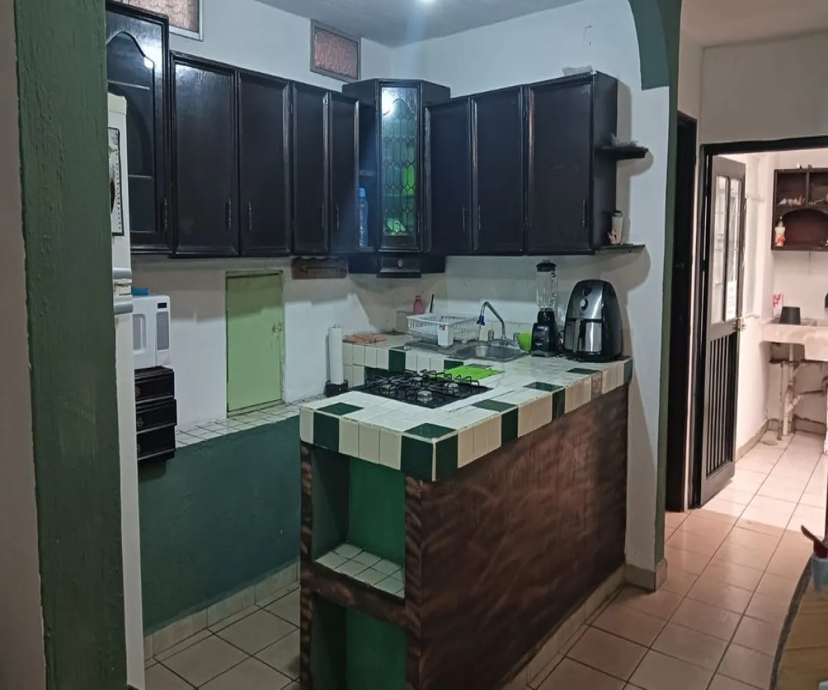 Casa En Venta,Morelos,Avenida Gobernador Luis G. Curiel 1820, Guadalajara, Jalisco 44910, 8 Habitaciones,8 Baños,Avenida Gobernador Luis G. Curiel,2,ptEbLPi