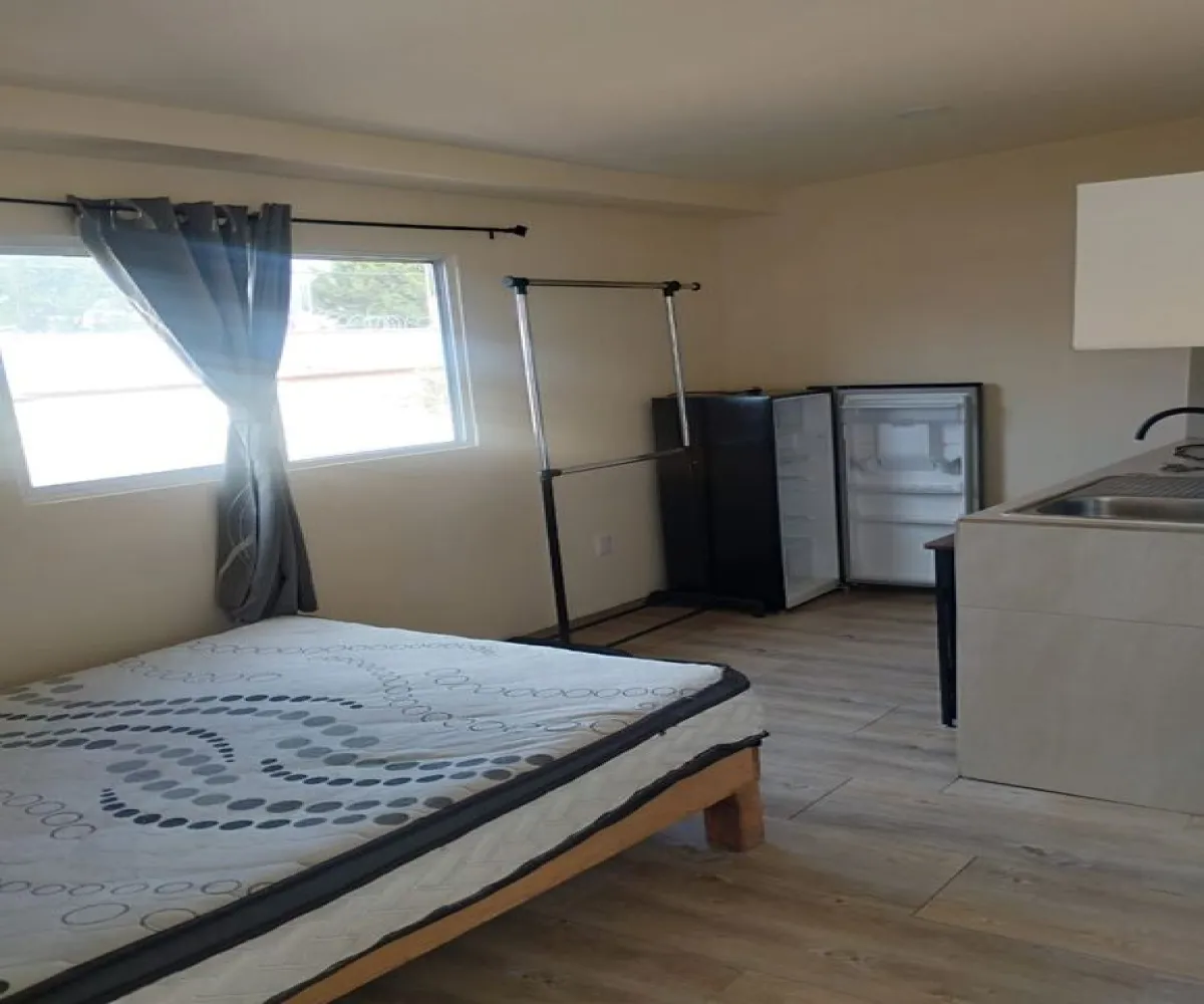 Casa En Venta,Morelos,Avenida Gobernador Luis G. Curiel 1820, Guadalajara, Jalisco 44910, 8 Habitaciones,8 Baños,Avenida Gobernador Luis G. Curiel,2,ptEbLPi