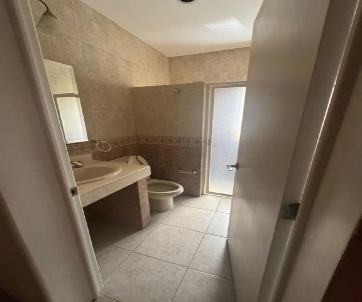 Casa En Renta,Ciudad del Sol,Calle Tezozomoc 116, Zapopan, Jalisco 45050, 8 Habitaciones,8 Baños,Calle Tezozomoc,2,p2FhZDP