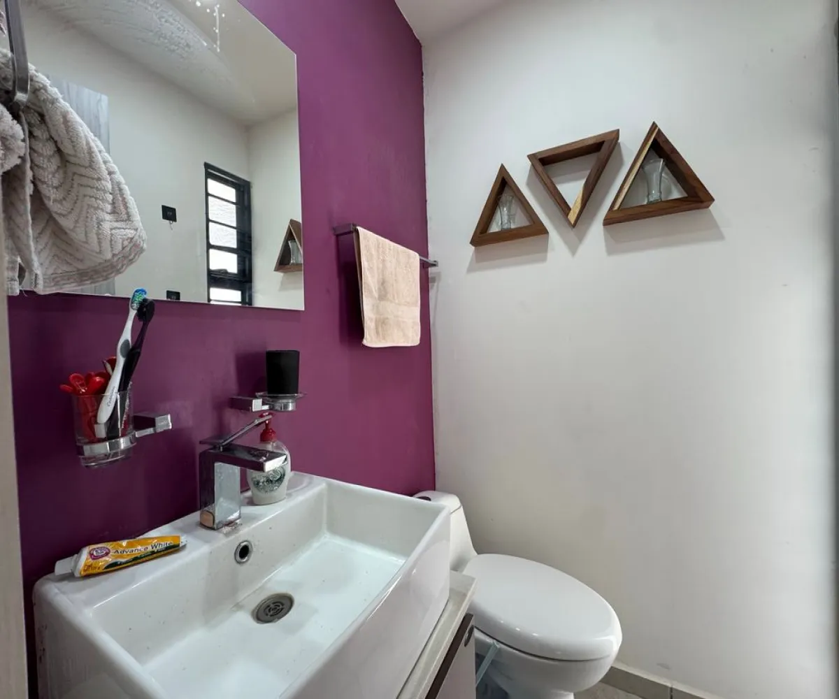 Casa En Renta,Fraccionamiento Alva,Paseo del Alva 1219 5542, Zapopan, Jalisco 45134, 2 Habitaciones,2 Baños,Paseo del Alva,2,p5R48sn