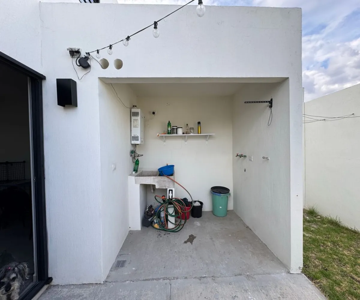 Casa En Renta,Fraccionamiento Alva,Paseo del Alva 1219 5542, Zapopan, Jalisco 45134, 2 Habitaciones,2 Baños,Paseo del Alva,2,p5R48sn