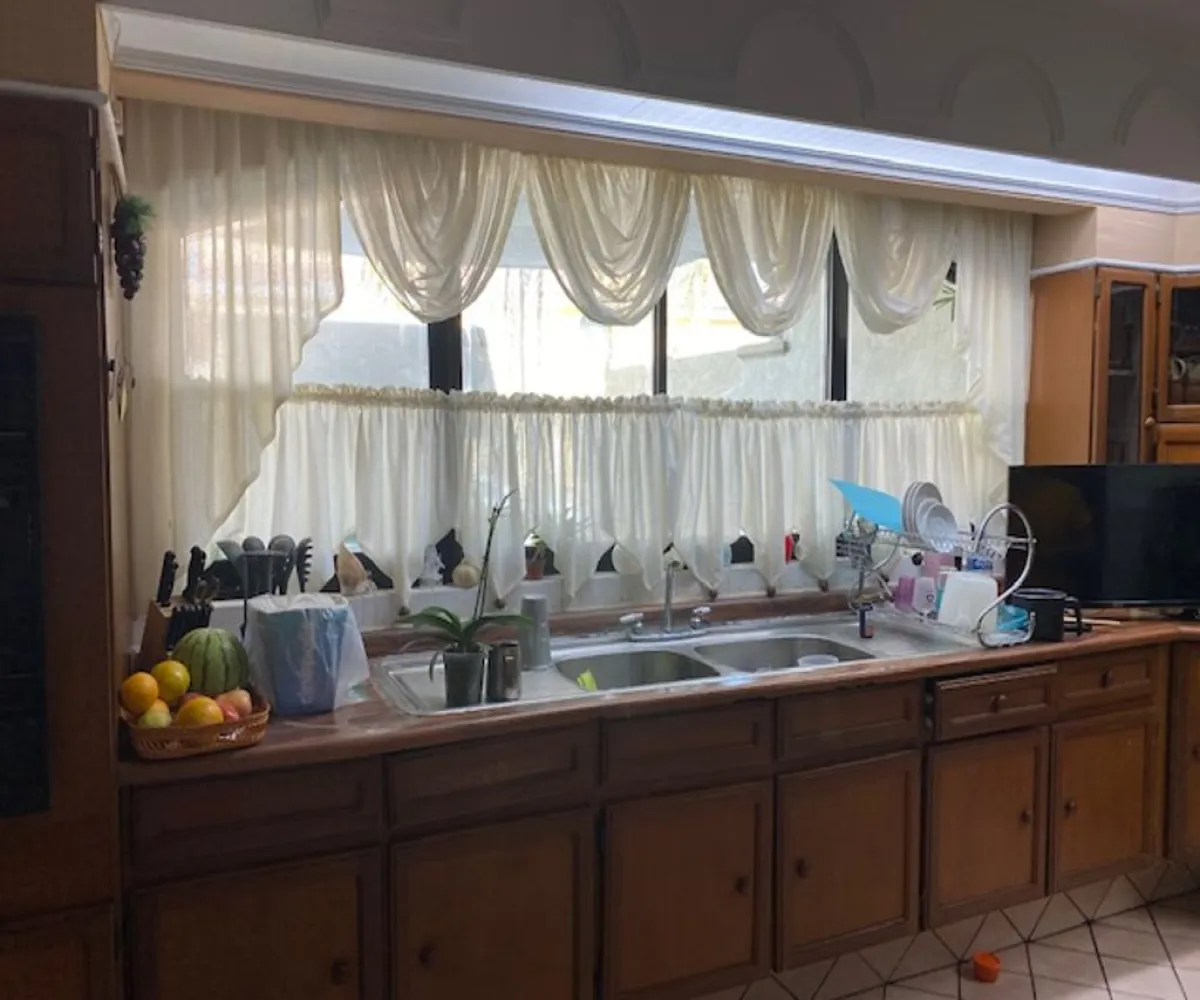 Casa En Venta,Fracc Ciudad Bugambilia,Remanso de Las Violetas 2160, Zapopan, Jalisco 45237, 4 Habitaciones,4 Baños,Remanso de Las Violetas,2,p1UdPpa