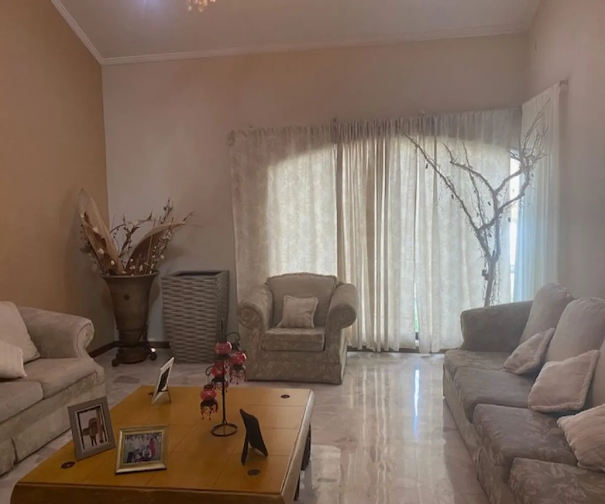 Casa En Venta,Fracc Ciudad Bugambilia,Remanso de Las Violetas 2160, Zapopan, Jalisco 45237, 4 Habitaciones,4 Baños,Remanso de Las Violetas,2,p1UdPpa