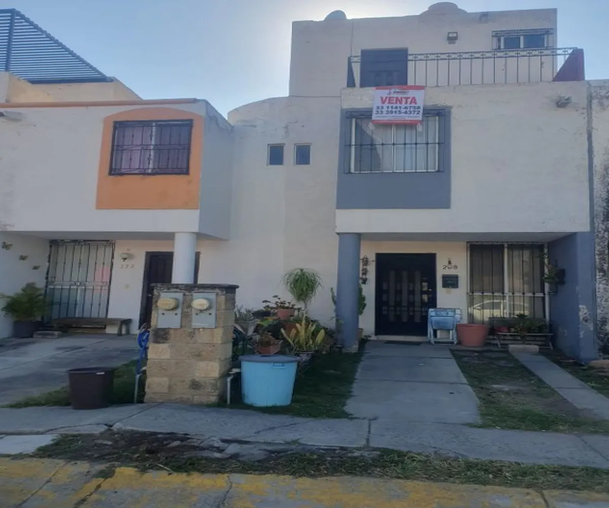 Casa En Venta,Misión la Floresta,Avenida del Bronce 268, Zapopan, Jalisco 45066, 3 Habitaciones,2 Baños,Avenida del Bronce,3,pSPqr9G