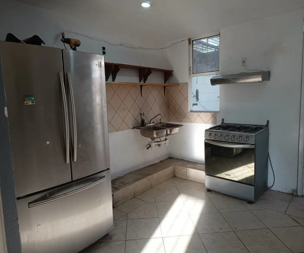 Casa En Venta,Misión la Floresta,Avenida del Bronce 268, Zapopan, Jalisco 45066, 3 Habitaciones,2 Baños,Avenida del Bronce,3,pSPqr9G