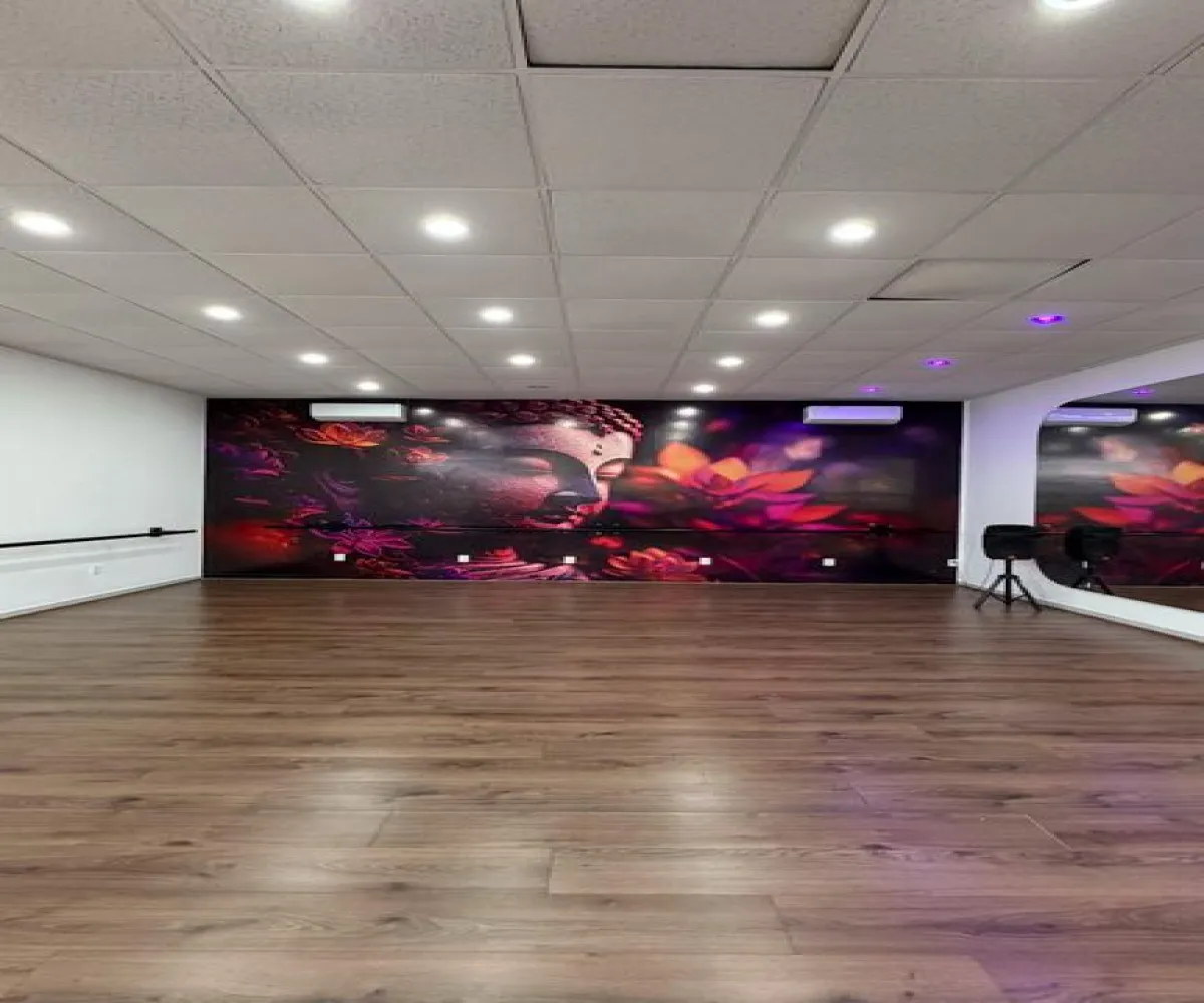 Local En Renta,Ladron De Guevara,Avenida México 2534, Guadalajara, Jalisco 44600,1 Baño,Avenida México,1,p6hMSO9