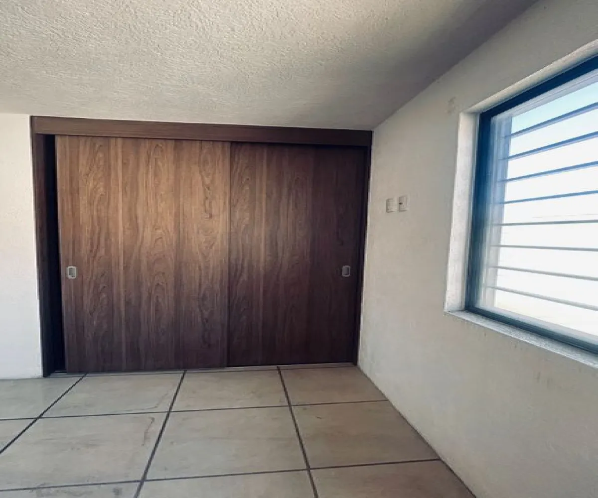 Casa En Venta,Avenida Vista Sur 68, Tlajomulco de Zúñiga, Jalisco 45640, 2 Habitaciones,1 Baño,Avenida Vista Sur,2,p3vaarp