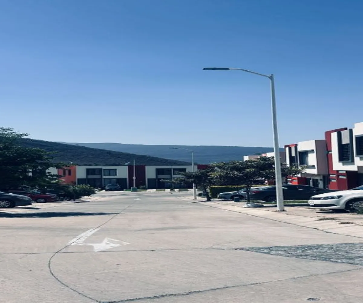 Casa En Venta,Avenida Vista Sur 68, Tlajomulco de Zúñiga, Jalisco 45640, 2 Habitaciones,1 Baño,Avenida Vista Sur,2,p3vaarp