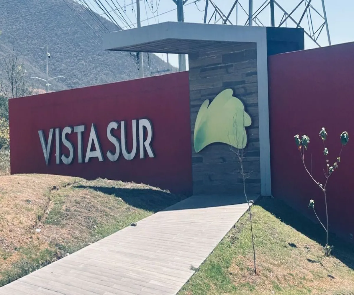 Casa En Venta,Avenida Vista Sur 68, Tlajomulco de Zúñiga, Jalisco 45640, 2 Habitaciones,1 Baño,Avenida Vista Sur,2,p3vaarp