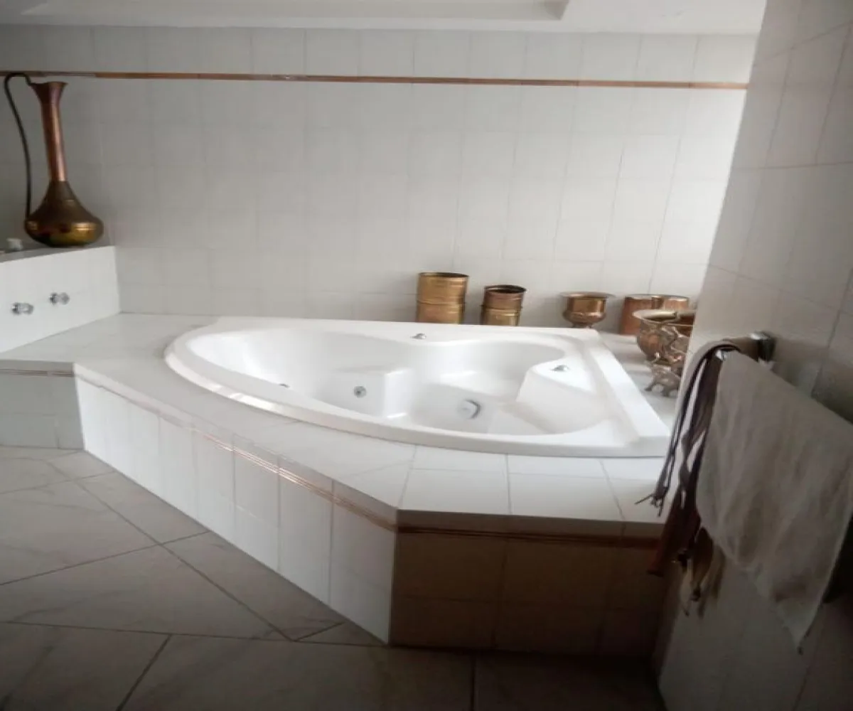 Casa En Venta,Atlas Colomos,Orquideas 5, Zapopan, Jalisco 45118, 3 Habitaciones,3 Baños,Orquideas,2,pS64890