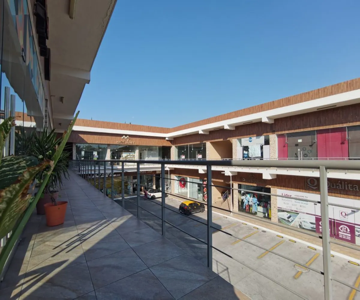 Local En Venta,Jacarandas,Avenida Manuel Ávila Camacho 3281 22, Zapopan, Jalisco 45160,Avenida Manuel Ávila Camacho,1,pyJuA3i