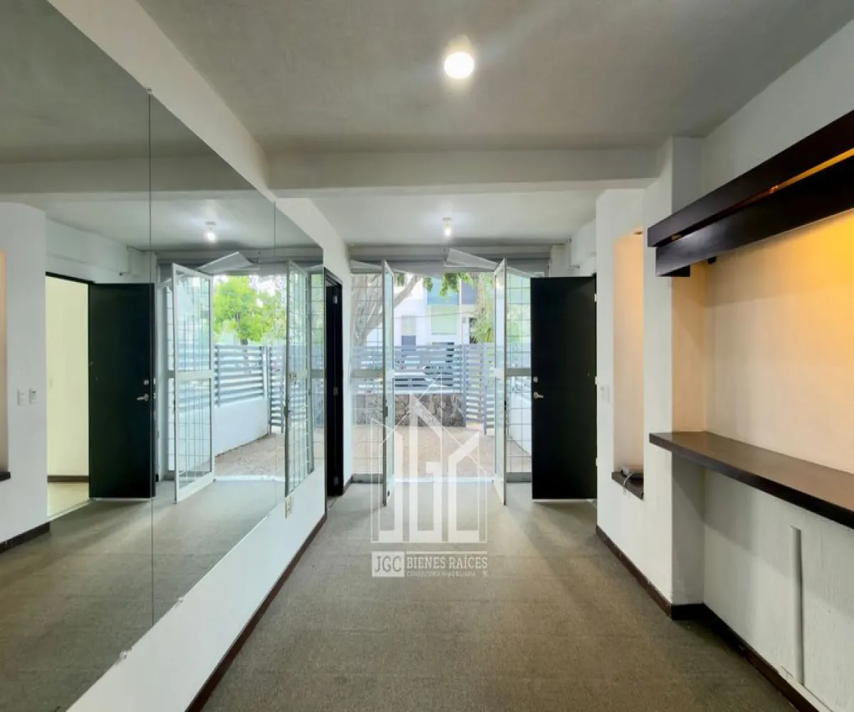 Local En Renta,Arcos Vallarta,Avenida de la Paz 2595, Guadalajara, Jalisco 44130,Avenida de la Paz,1,pMhAvyW