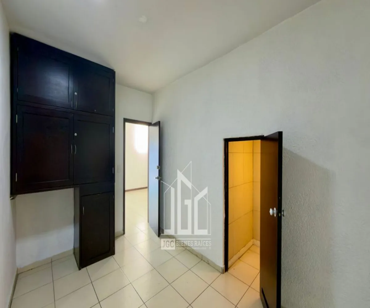 Local En Renta,Arcos Vallarta,Avenida de la Paz 2595, Guadalajara, Jalisco 44130,Avenida de la Paz,1,pMhAvyW