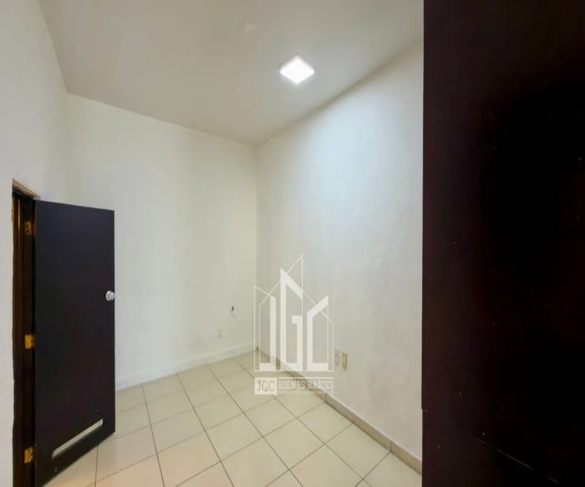 Local En Renta,Arcos Vallarta,Avenida de la Paz 2595, Guadalajara, Jalisco 44130,Avenida de la Paz,1,pMhAvyW