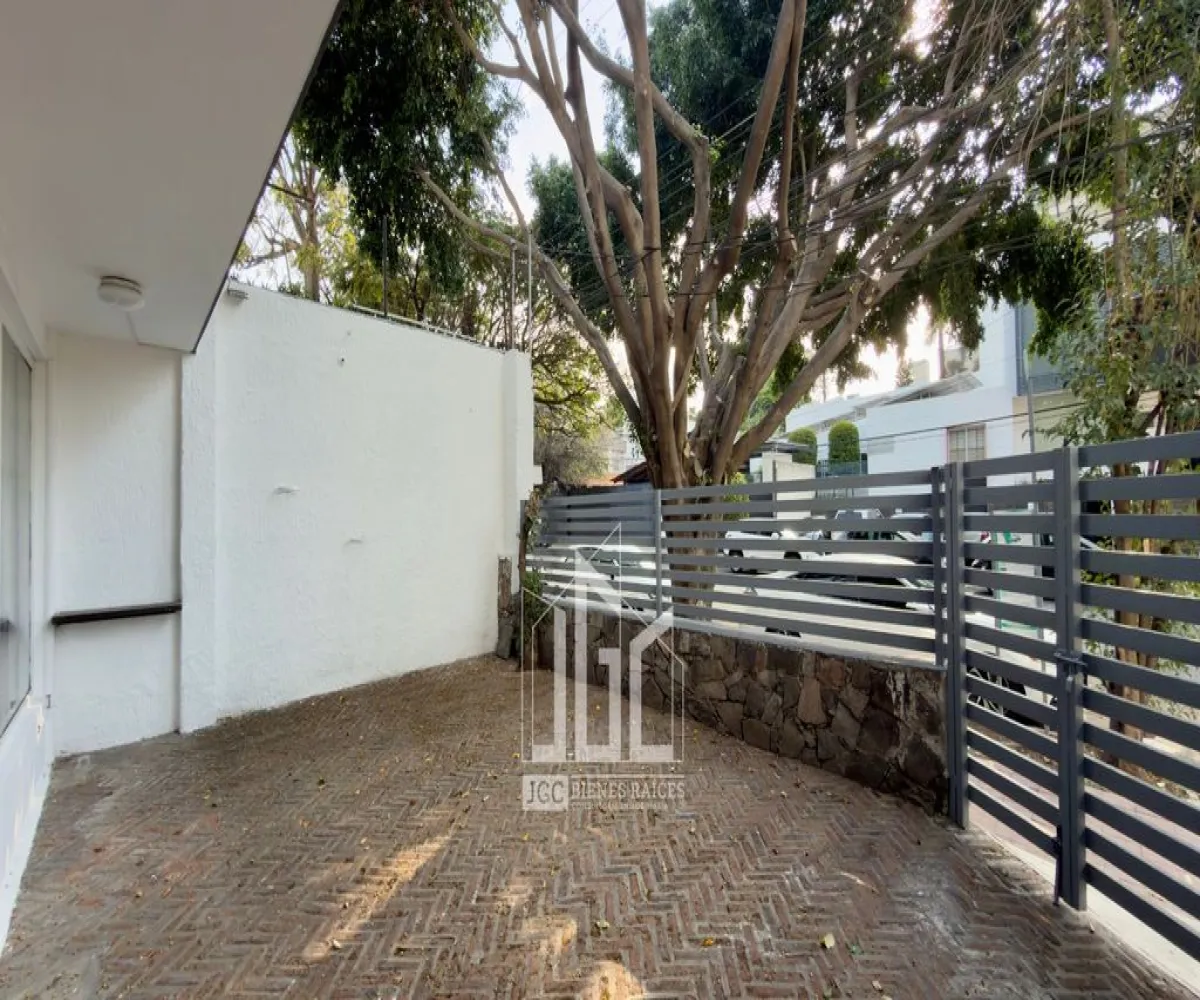 Local En Renta,Arcos Vallarta,Avenida de la Paz 2595, Guadalajara, Jalisco 44130,Avenida de la Paz,1,pMhAvyW