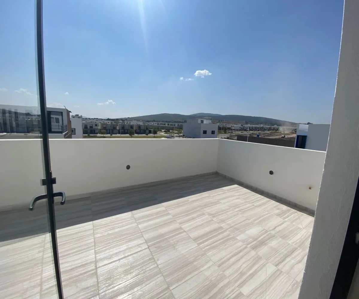 Casa En Venta,Adamar,Av. Camino Real a Colima 200 91, Tlajomulco de Zúñiga, Jalisco 45646, 3 Habitaciones,2 Baños,Av. Camino Real a Colima ,3,pADQU88