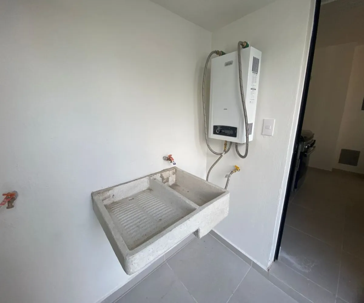 Casa En Venta,Adamar,Av. Camino Real a Colima 200 91, Tlajomulco de Zúñiga, Jalisco 45646, 3 Habitaciones,2 Baños,Av. Camino Real a Colima ,3,pADQU88