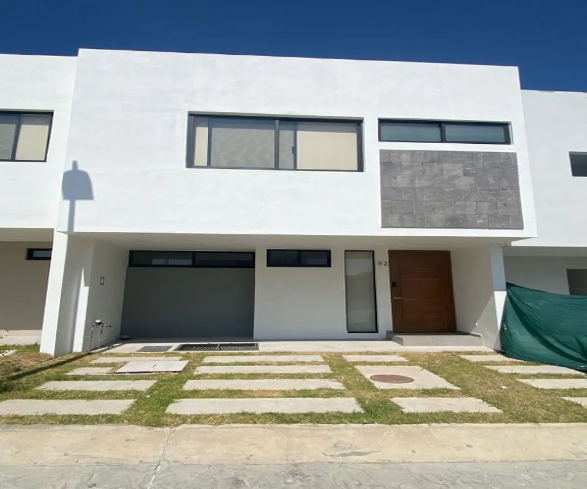 Casa En Venta,Adamar,Av. Camino Real a Colima 200 91, Tlajomulco de Zúñiga, Jalisco 45646, 3 Habitaciones,2 Baños,Av. Camino Real a Colima ,3,pADQU88