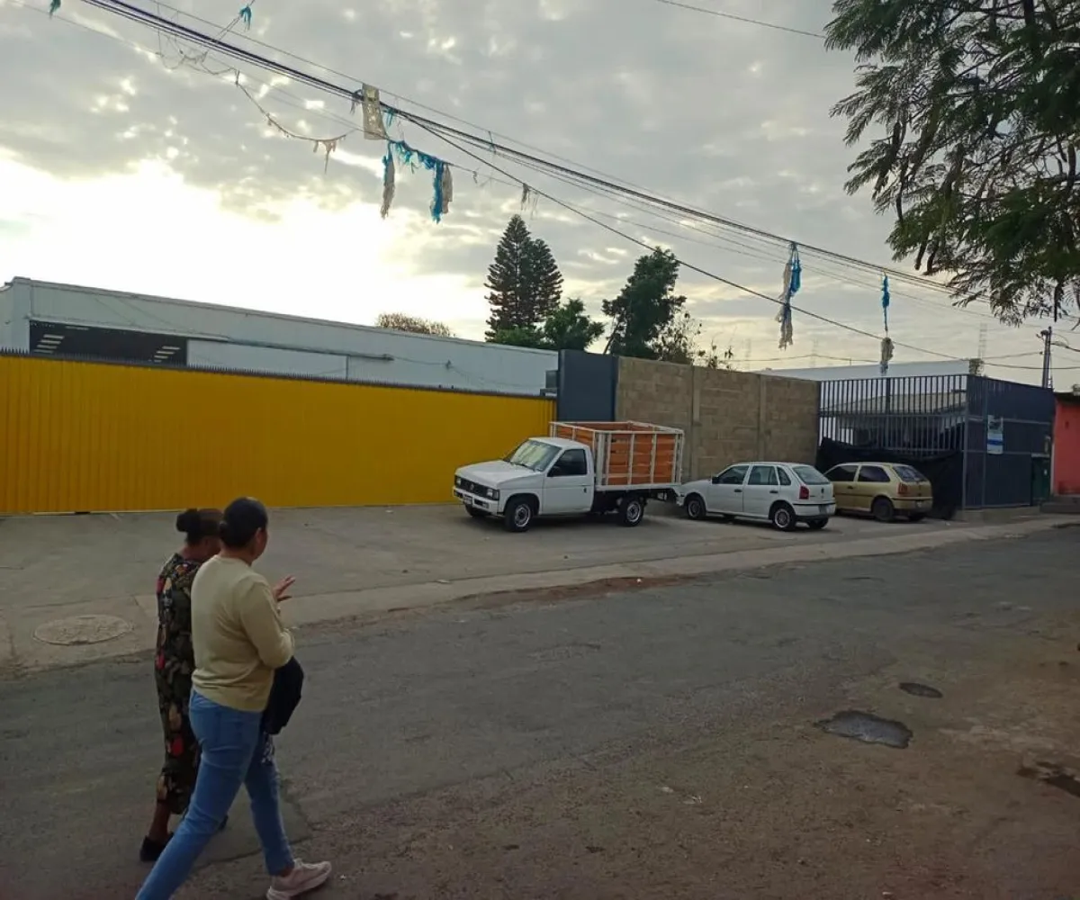 Bodega En Renta,San Juan de Ocotán,Calle Parral S/N, Zapopan, Jalisco 45019,2 Baños,Calle Parral,1,pEGy122