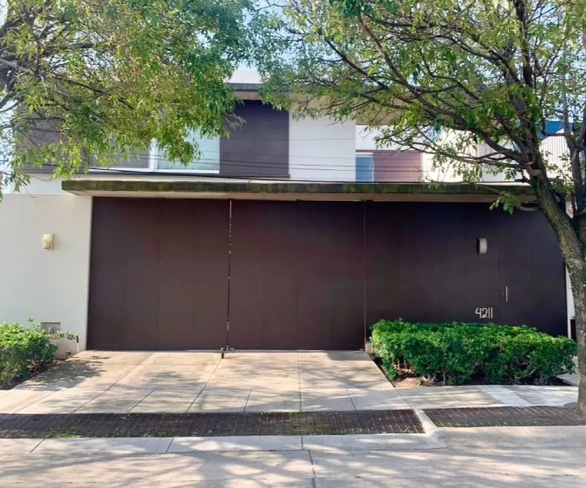 Casa En Venta,Lomas del seminario,San Juan de Letrán 4211, Zapopan, Jalisco 45038, 4 Habitaciones,3 Baños,San Juan de Letrán,1,pKurpgD