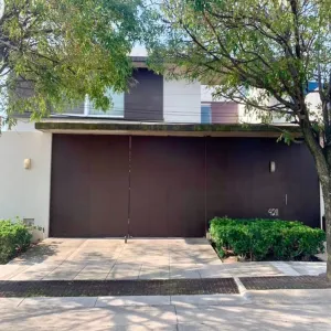 Casa En Venta,Lomas del seminario,San Juan de Letrán 4211, Zapopan, Jalisco 45038, 4 Habitaciones,3 Baños,San Juan de Letrán,1,pKurpgD