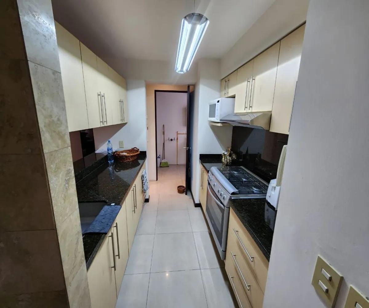 Departamento En Venta,Ayuntamiento,Diagonal Manuel Cambre 2235 8D, Guadalajara, Jalisco 44620, 2 Habitaciones,2 Baños,Diagonal Manuel Cambre,1,pC0RZkg