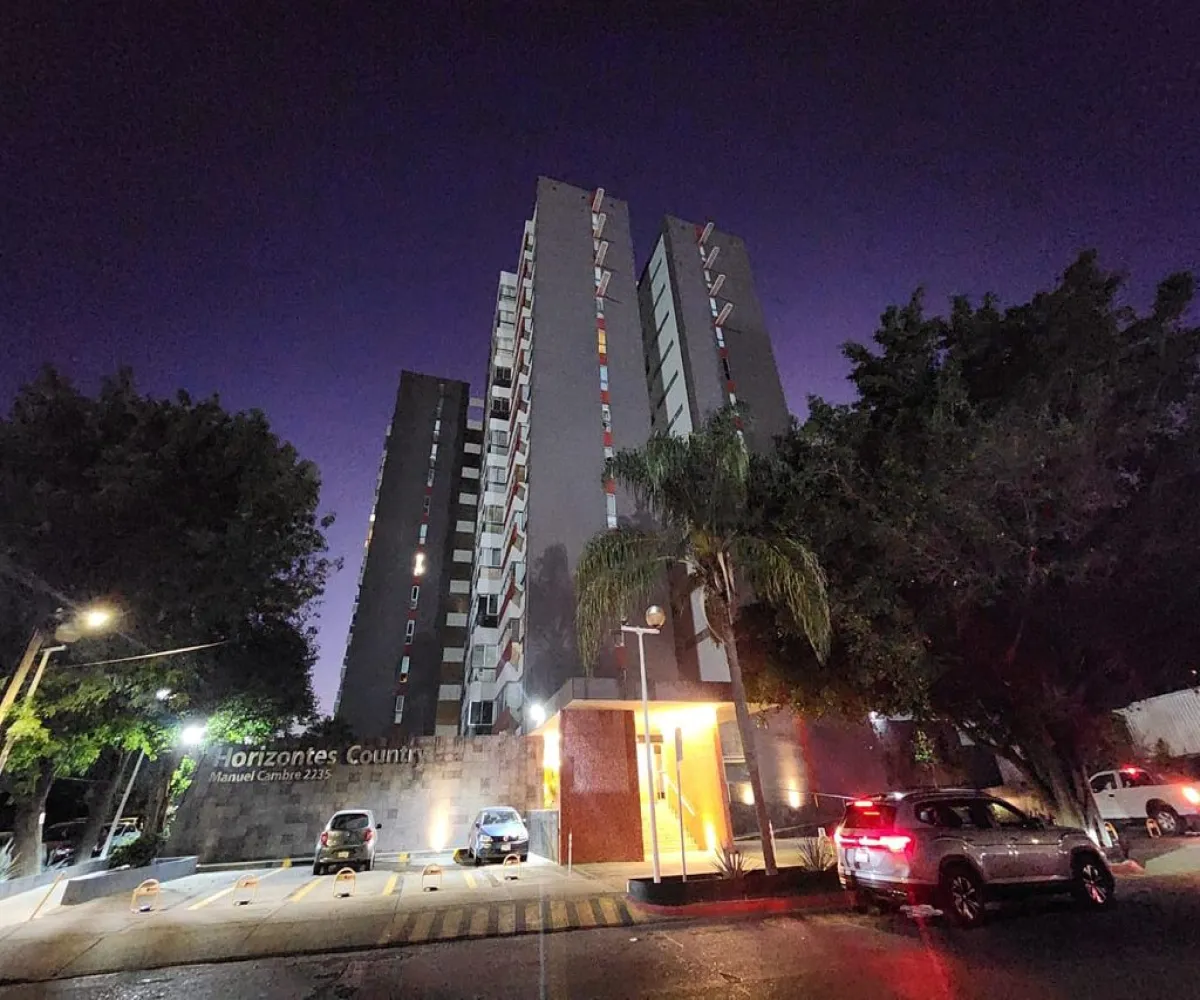 Departamento En Venta,Ayuntamiento,Diagonal Manuel Cambre 2235 8D, Guadalajara, Jalisco 44620, 2 Habitaciones,2 Baños,Diagonal Manuel Cambre,1,pC0RZkg