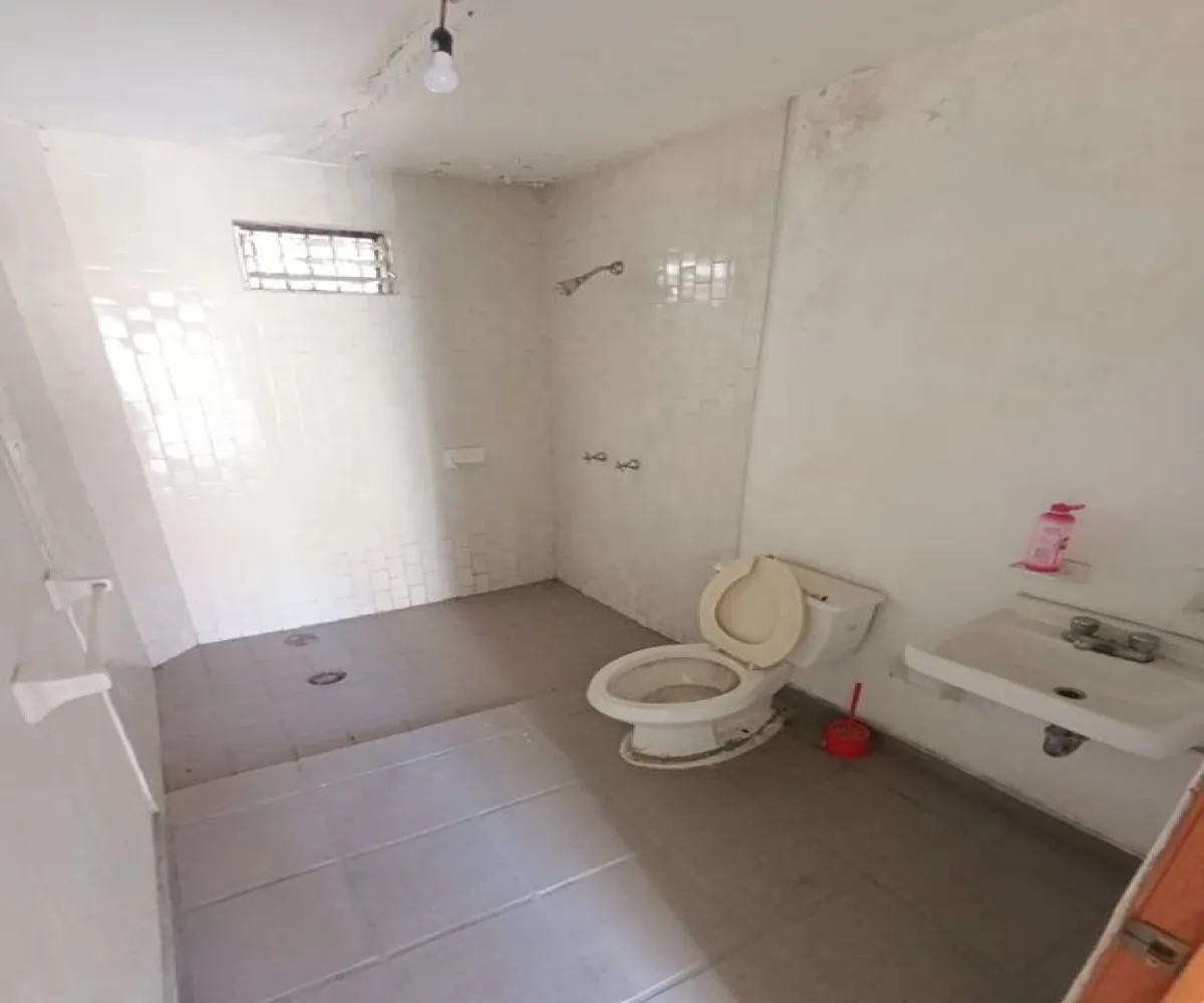 Terreno En Renta,El Vergel,Calle Jilguero 853, San Pedro Tlaquepaque, Jalisco 45595,Calle Jilguero,pJSmkdU