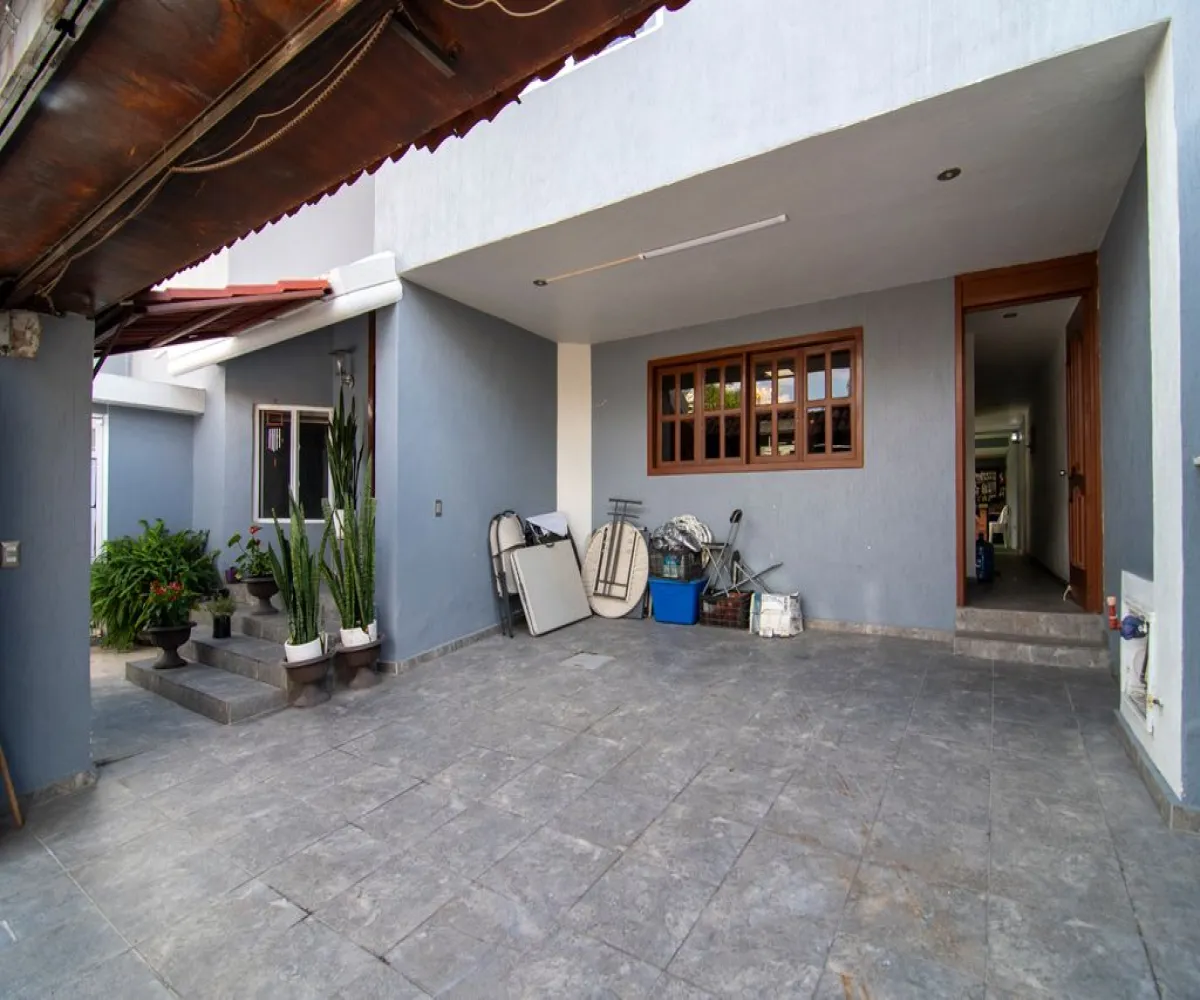 Casa En Venta,Bugambilias,De No Me Olvides 106, Zapopan, Jalisco 45237, 4 Habitaciones,5 Baños,De No Me Olvides,1,pM8gNKH