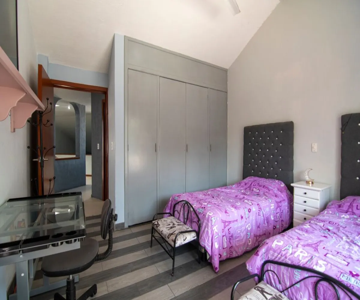 Casa En Venta,Bugambilias,De No Me Olvides 106, Zapopan, Jalisco 45237, 4 Habitaciones,5 Baños,De No Me Olvides,1,pM8gNKH