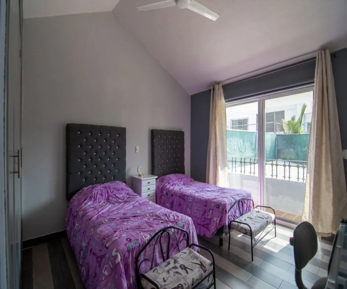 Casa En Venta,Bugambilias,De No Me Olvides 106, Zapopan, Jalisco 45237, 4 Habitaciones,5 Baños,De No Me Olvides,1,pM8gNKH