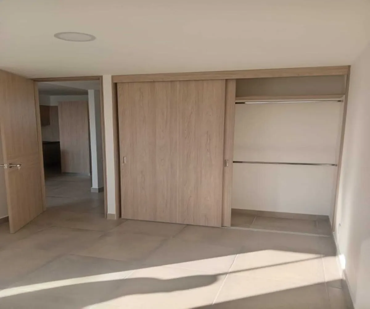 Departamento En Venta,Zona Centro,Calzada del Federalismo Norte 75, Guadalajara, Jalisco 44100, 2 Habitaciones,2 Baños,Calzada del Federalismo Norte,1,pOJbHJO