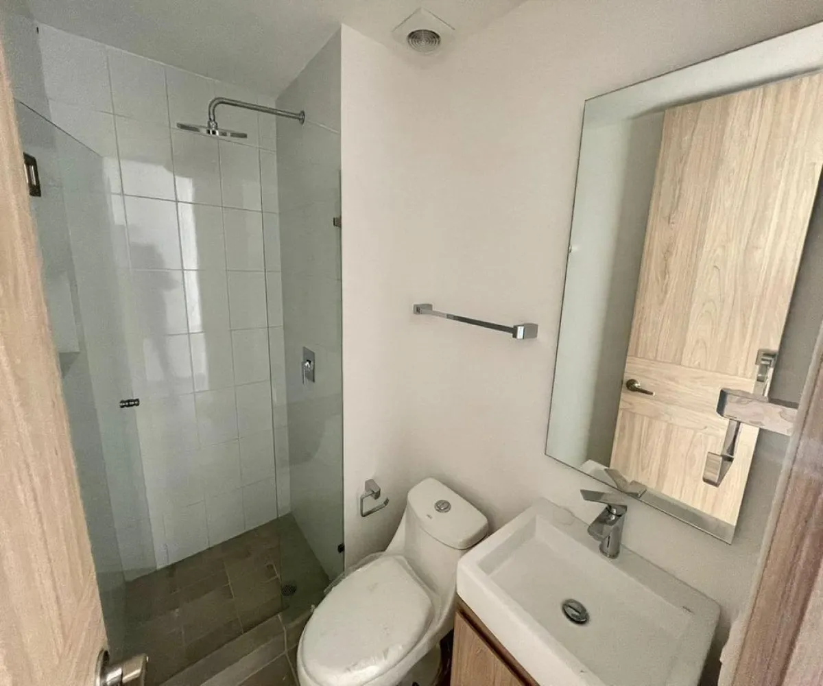 Departamento En Venta,Zona Centro,Calzada del Federalismo Norte 75, Guadalajara, Jalisco 44100, 2 Habitaciones,2 Baños,Calzada del Federalismo Norte,1,pOJbHJO