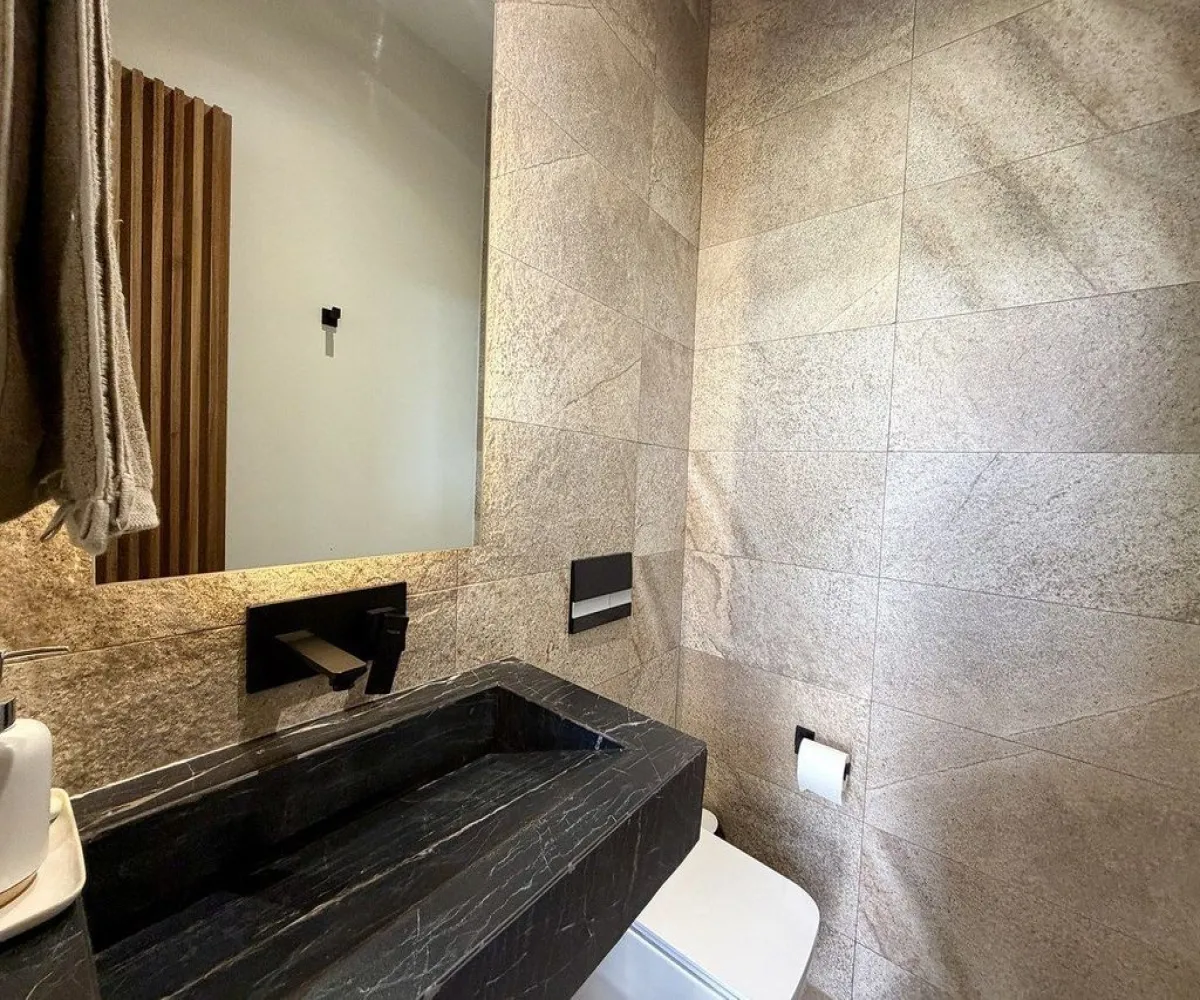 Casa En Venta,Hacienda de San Juan,Avenida General Ramón Corona 2500, Zapopan, Jalisco 45134, 4 Habitaciones,4 Baños,Avenida General Ramón Corona,1,pBkrieL