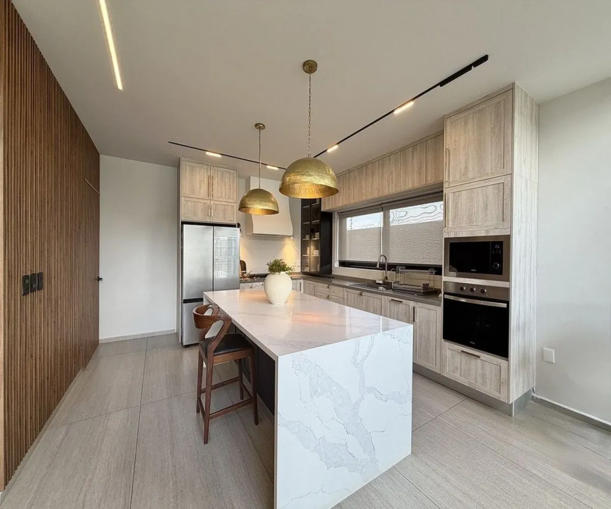 Casa En Venta,Hacienda de San Juan,Avenida General Ramón Corona 2500, Zapopan, Jalisco 45134, 4 Habitaciones,4 Baños,Avenida General Ramón Corona,1,pBkrieL