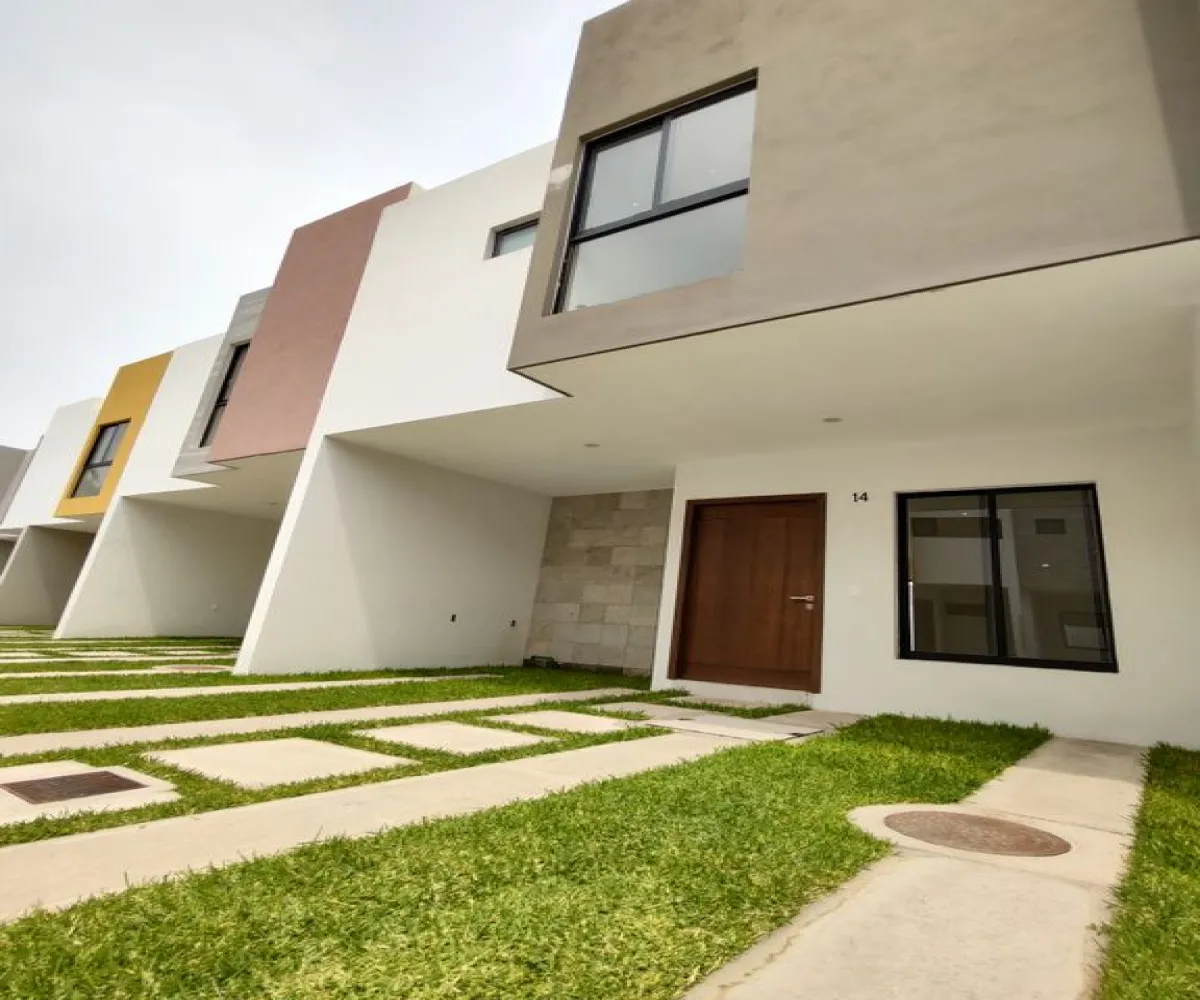 Casa En Venta,Los Tulipanes,Hortencia 880, Tlajomulco de Zúñiga, Jalisco 45647, 3 Habitaciones,2 Baños,Hortencia,1,pM6uEBx