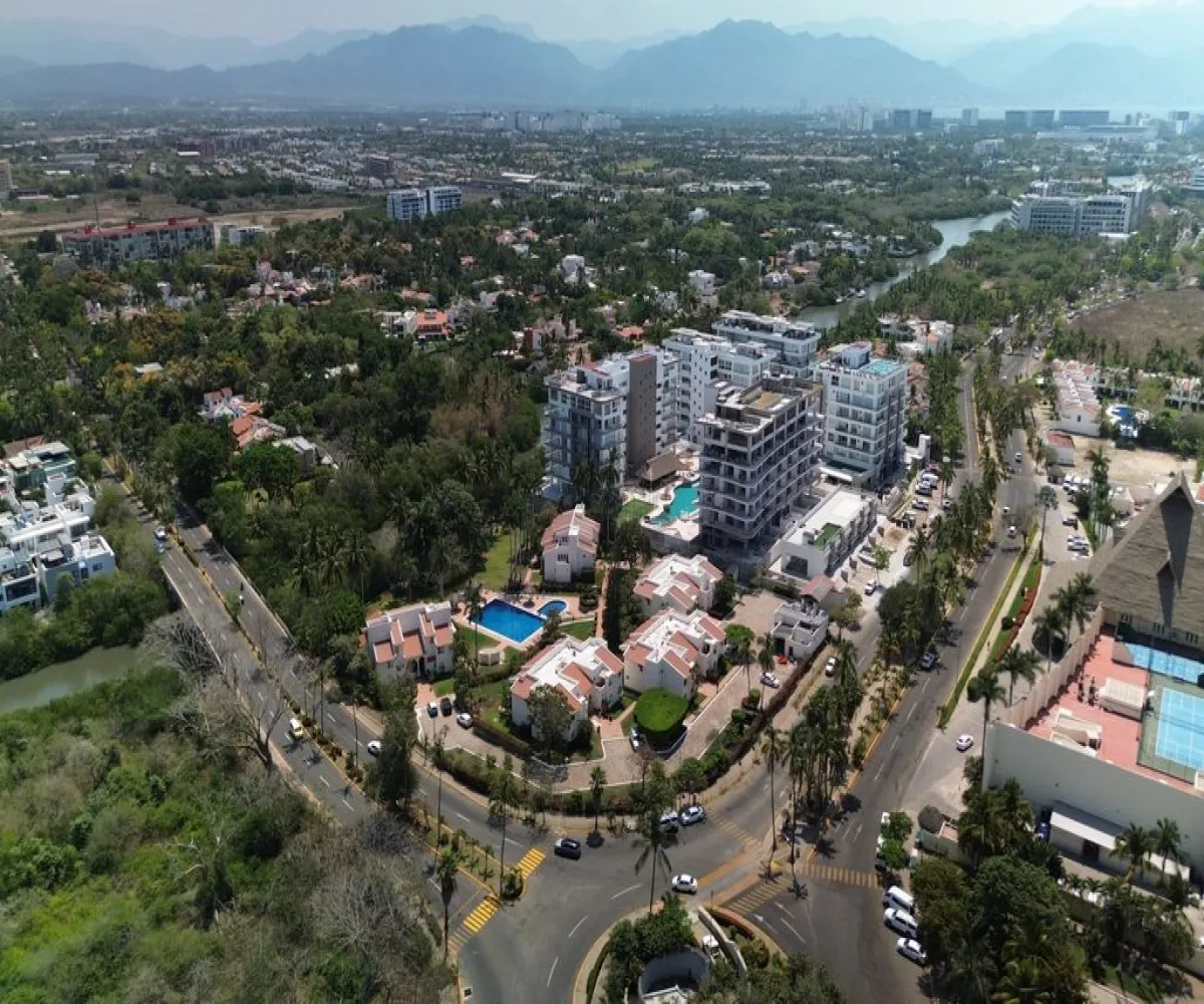 Departamento En Venta,Nuevo Nayarit,Paseo de los Cocoteros 001 y1, Bahía de Banderas, Nayarit 63735, 3 Habitaciones,3 Baños,Paseo de los Cocoteros,1,p0b04GQ