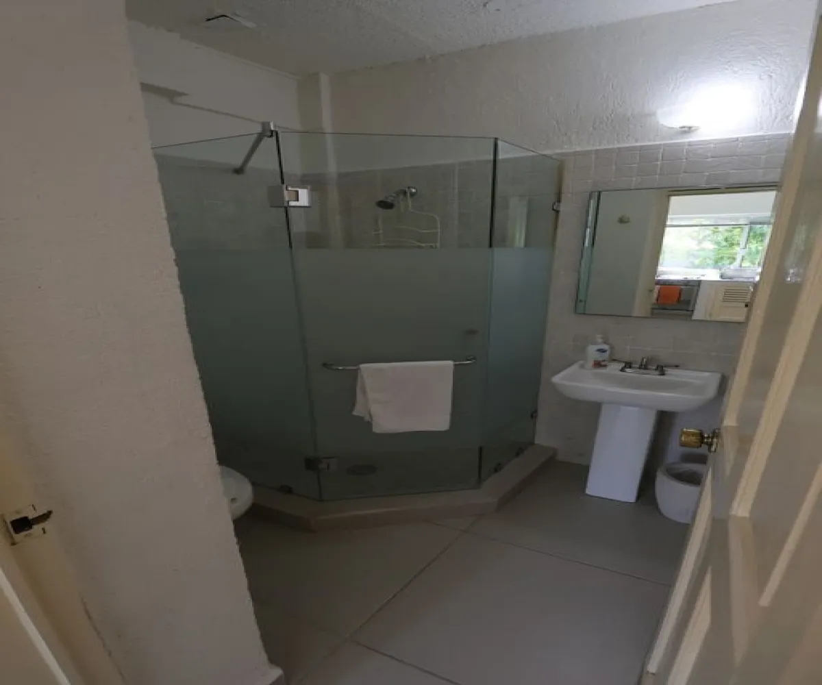 Departamento En Venta,Nuevo Nayarit,Paseo de los Cocoteros 001 y1, Bahía de Banderas, Nayarit 63735, 3 Habitaciones,3 Baños,Paseo de los Cocoteros,1,p0b04GQ