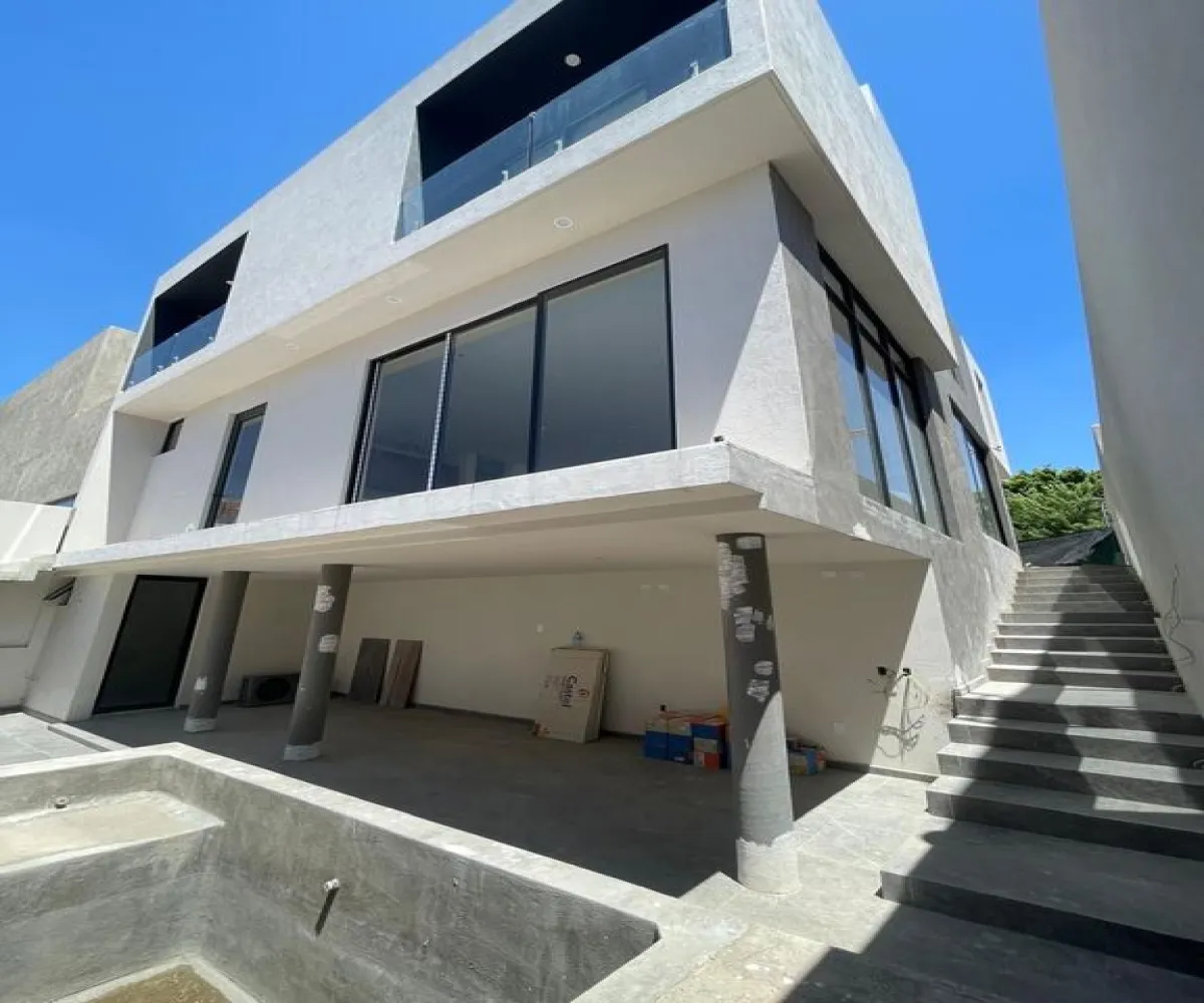 Casa En Venta,Boulevard Valle Imperial 749, Zapopan, Jalisco 45134, 3 Habitaciones,4 Baños,Boulevard Valle Imperial,2,p9P6NhJ