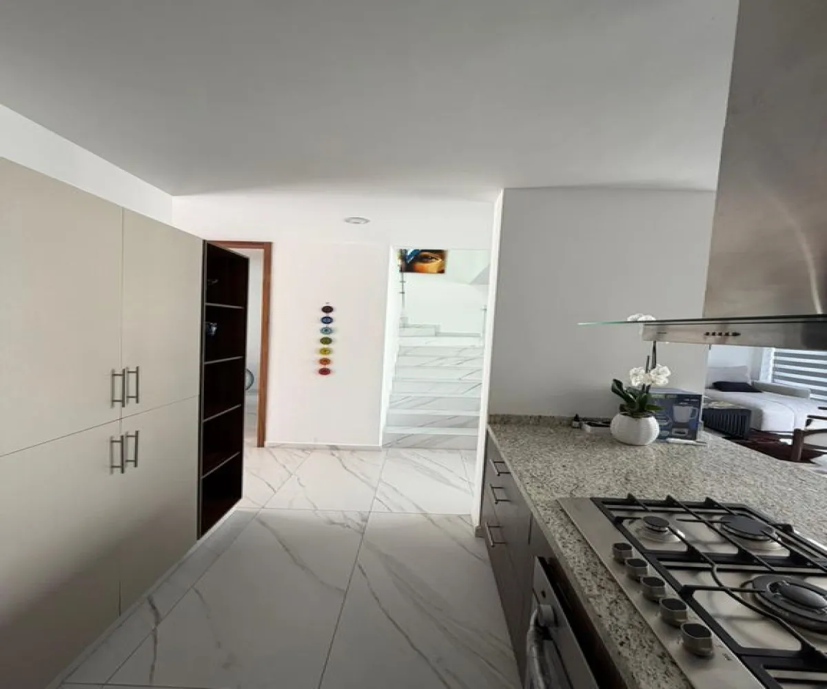 Casa En Venta,Solares,Avenida Paseo del Anochecer 811, Zapopan, Jalisco 45134, 3 Habitaciones,5 Baños,Avenida Paseo del Anochecer,1,p8oP7Or